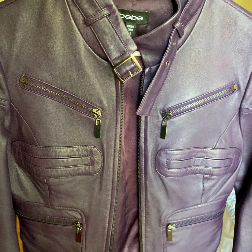Very cute genuine leather jacket!!❤️